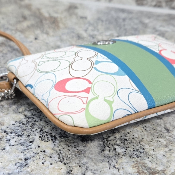 EUC Coach multicolored Signature Stripe Wristlet - Picture 10 of 11